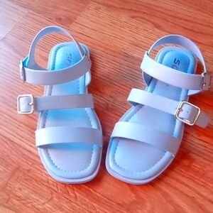 NWT girls light blue. Sandals by Soda. Sz.  1